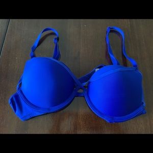 VICTORIAS SECRET BRA